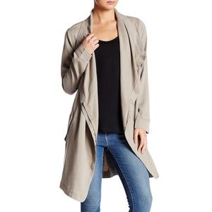 BB Dakota Carthy Coat